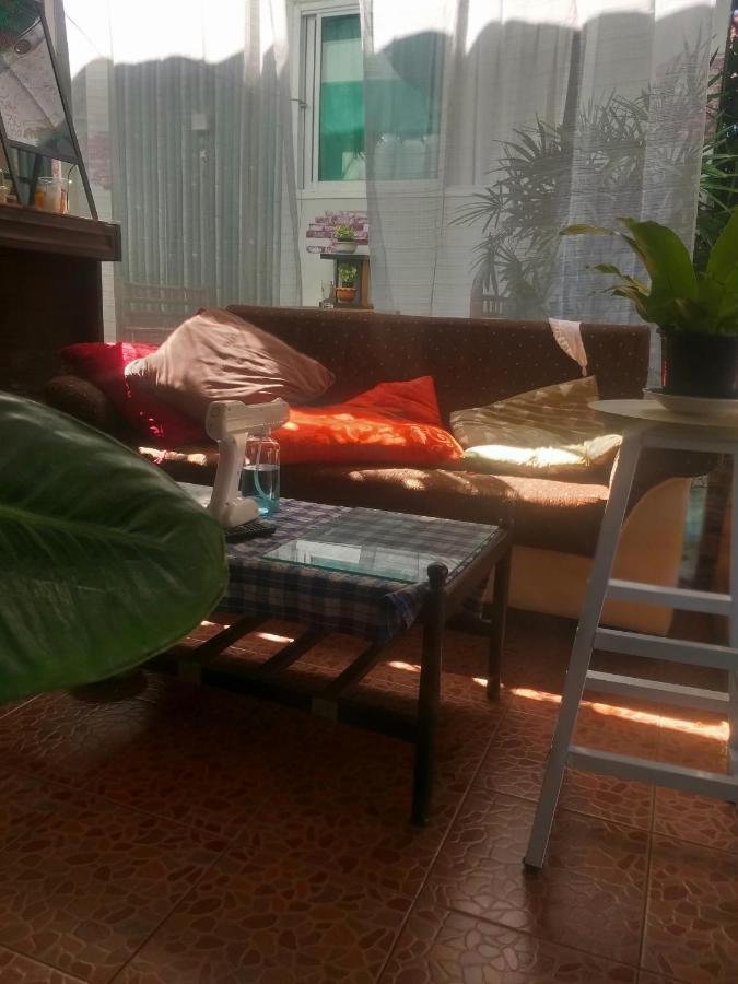 Srikrung Guesthouse Phra Nakhon Si Ayutthaya Exteriör bild