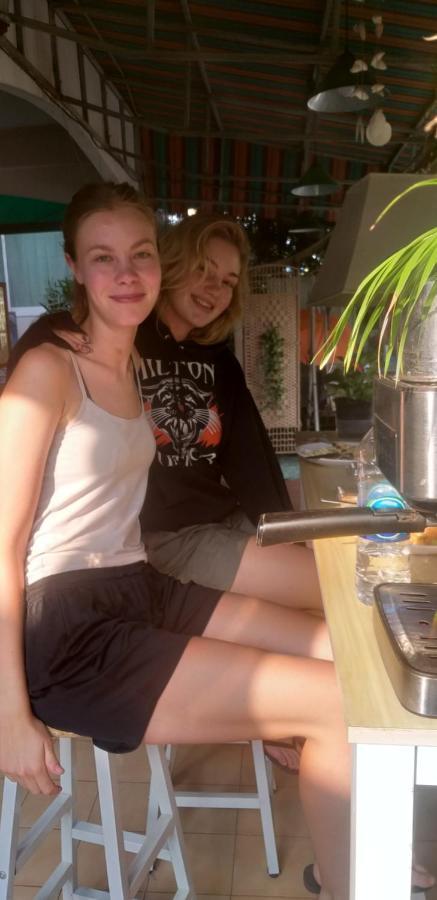 Srikrung Guesthouse Phra Nakhon Si Ayutthaya Exteriör bild