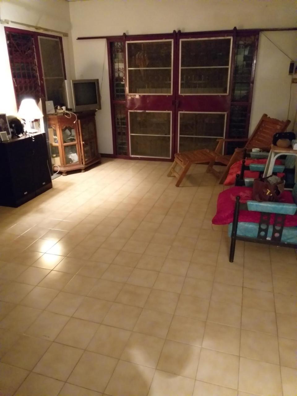 Srikrung Guesthouse Phra Nakhon Si Ayutthaya Exteriör bild