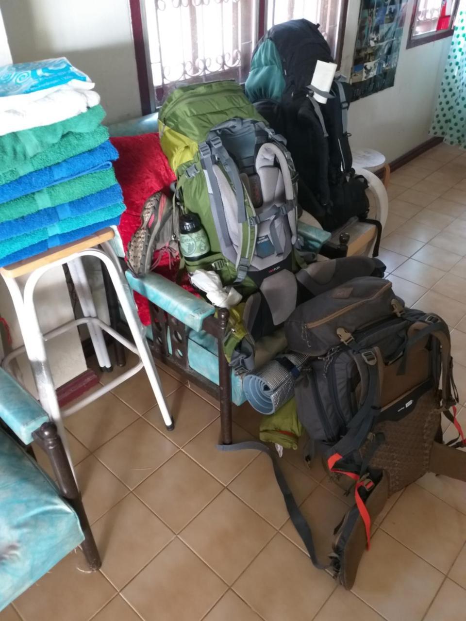 Srikrung Guesthouse Phra Nakhon Si Ayutthaya Exteriör bild