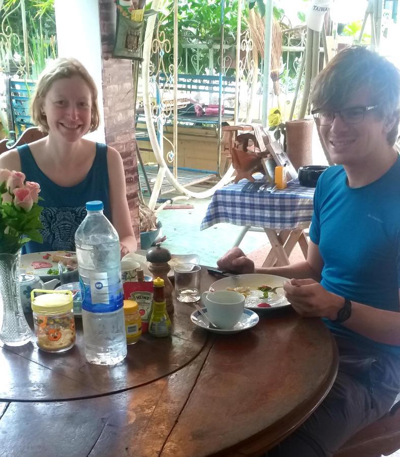 Srikrung Guesthouse Phra Nakhon Si Ayutthaya Exteriör bild
